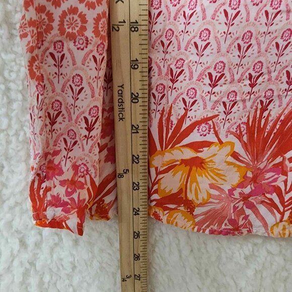 Old navy blouse size small multi color floral pattern light and flowy Rayon - Picture 6 of 7